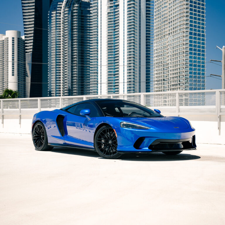 Representative McLaren GT rental planning image