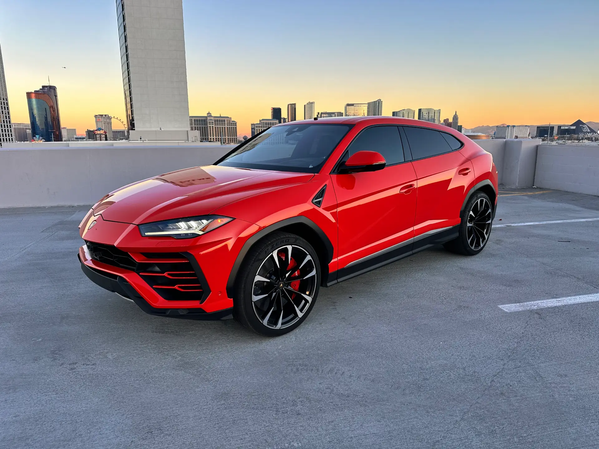 Lamborghini Urus Rental