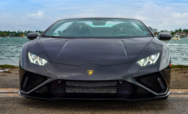 Lamborghini Huracan EVO Spyder Black